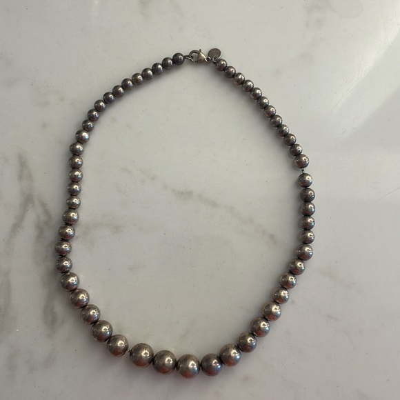 Graduated Ball Necklace - Picture 2 of 3